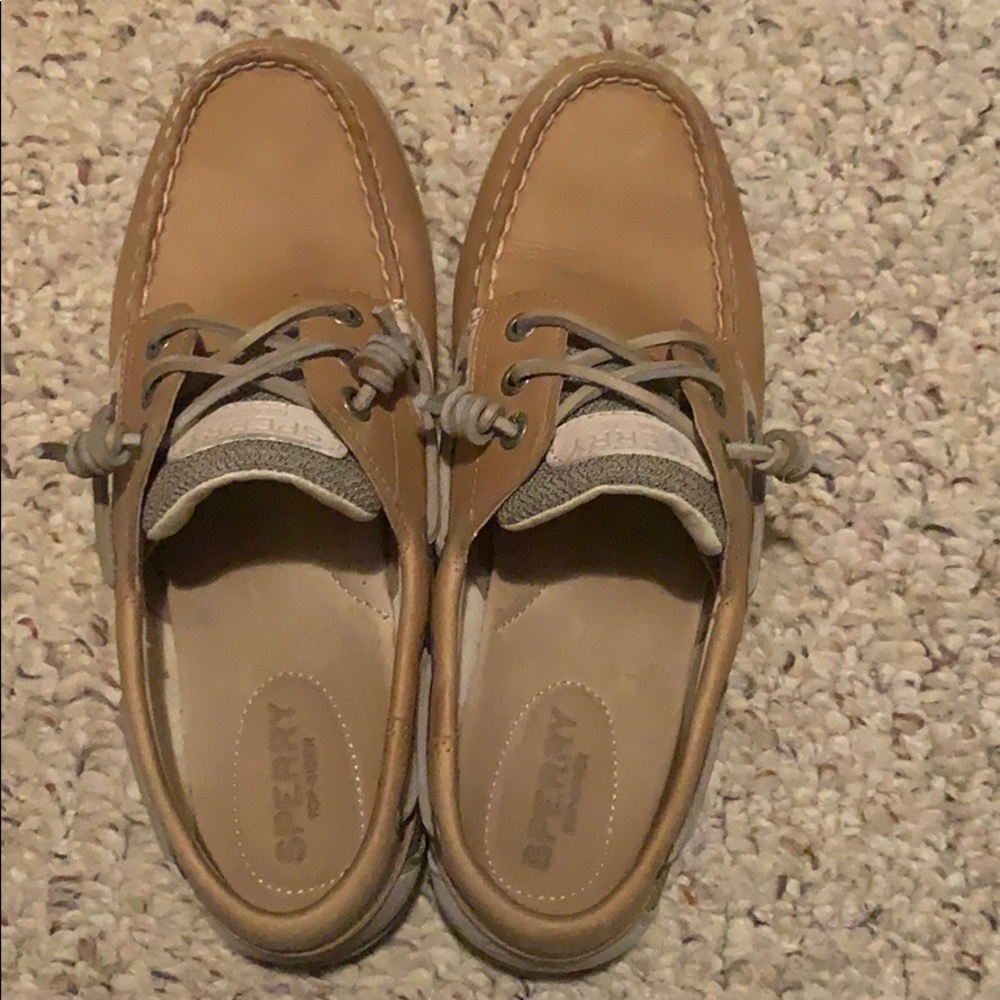 Ladies sperry